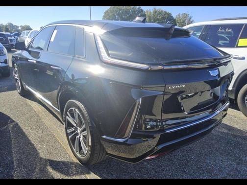 Stellar Black Metallic 2026 Cadillac LYRIQ Luxury