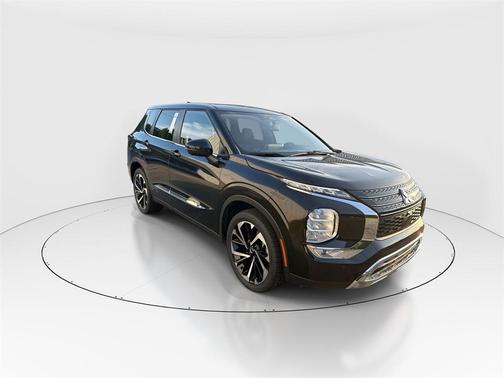 2023 Mitsubishi Outlander SE Black Edition S-AWC