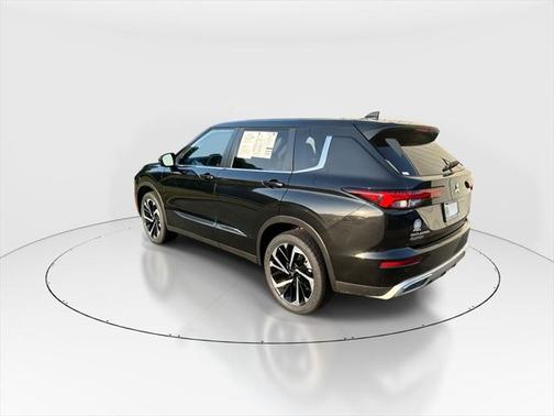 2023 Mitsubishi Outlander SE Black Edition S-AWC
