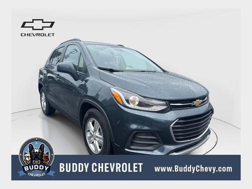 Shadow Gray Metallic 2022 Chevrolet Trax LT