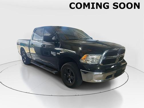 2019 RAM 1500 SLT