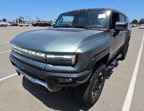 Moonshot Green Matte 2024 GMC HUMMER EV SUV 3X