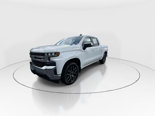 Summit White 2019 Chevrolet Silverado 1500 LT