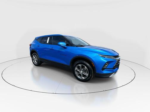 Riptide Blue Metallic 2024 Chevrolet Blazer 2LT