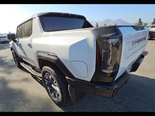 Interstellar White 2024 GMC HUMMER EV Pickup 3X