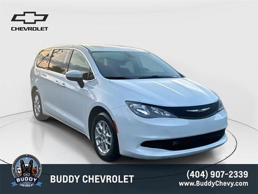 2022 Chrysler Voyager LX