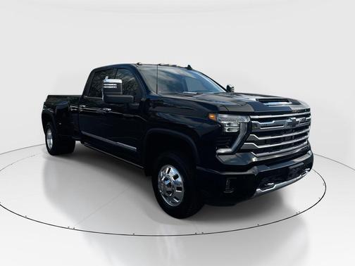 2024 Chevrolet Silverado 3500 High Country