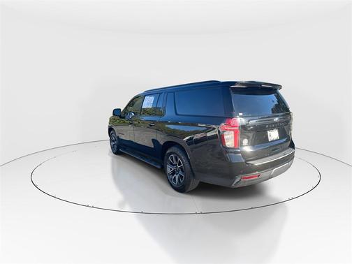 2021 Chevrolet Suburban 4WD Z71