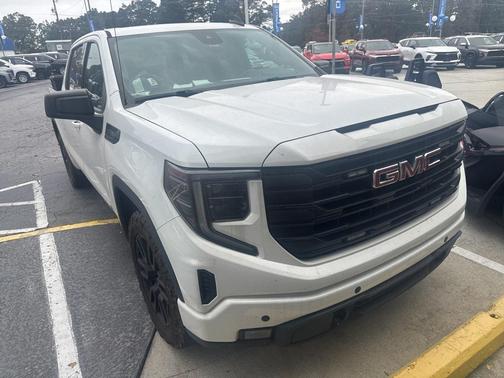 2022 GMC Sierra 1500 Elevation