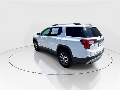 2023 GMC Acadia FWD SLT