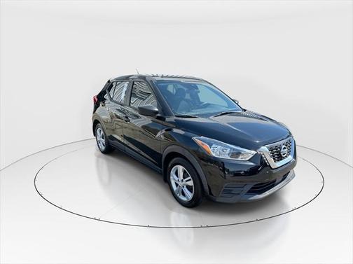 2020 Nissan Kicks S