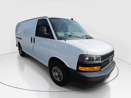 Summit White 2021 Chevrolet Express 2500 Work Van