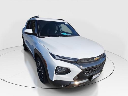 Summit White 2023 Chevrolet Trailblazer ACTIV