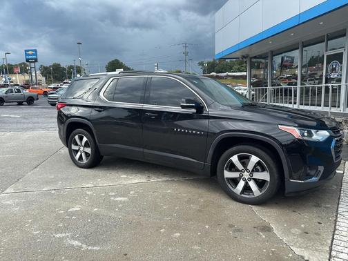 2018 Chevrolet Traverse LT Leather