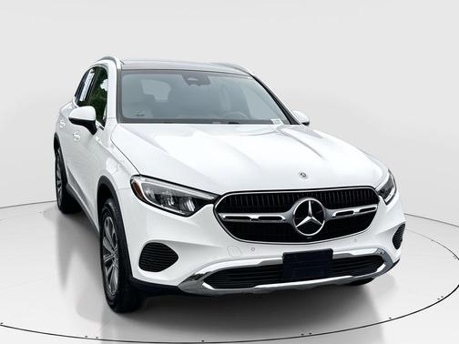Polar White 2025 Mercedes-Benz GLC 300 4MATIC