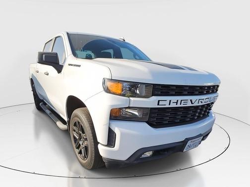 Summit White 2022 Chevrolet Silverado 1500 Limited Custom