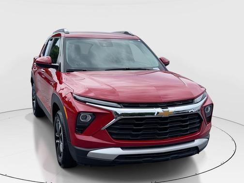 Apex Red 2026 Chevrolet Trailblazer LT
