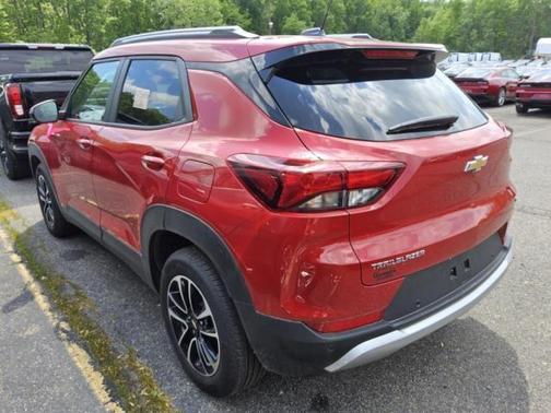 Apex Red 2026 Chevrolet Trailblazer LT