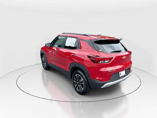 Apex Red 2026 Chevrolet Trailblazer LT