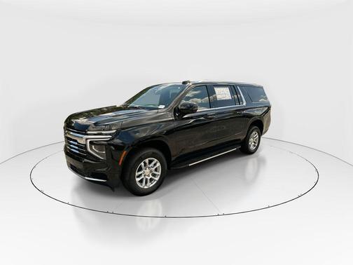 Black 2026 Chevrolet Suburban LT