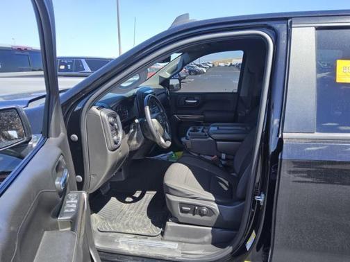 Mosaic Black Metallic 2021 Chevrolet Silverado 1500 RST