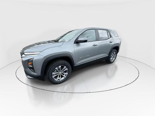 Sterling Gray Metallic 2026 Chevrolet Equinox 1LT