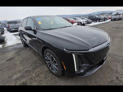 Stellar Black Metallic 2025 Cadillac LYRIQ Sport