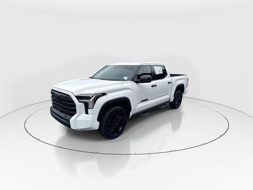 Ice Cap 2024 Toyota Tundra SR5