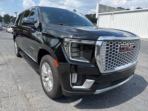 2022 GMC Yukon XL Denali