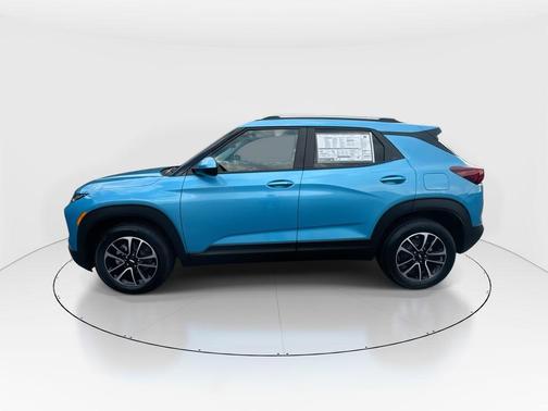 Marina Blue Metallic 2026 Chevrolet Trailblazer LT