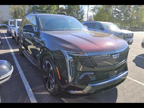 2025 Cadillac Escalade IQ Sport 2