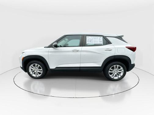 Summit White 2023 Chevrolet Trailblazer LS