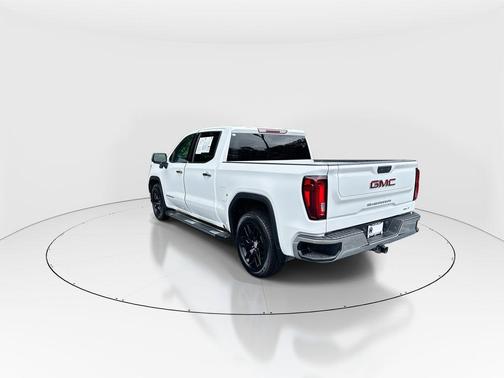 Summit White 2023 GMC Sierra 1500 SLT