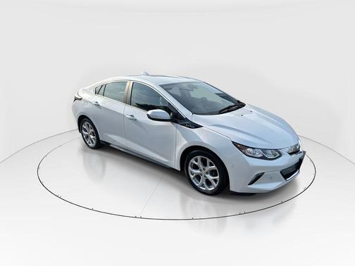 Sterling Gray Metallic 2027 Chevrolet Bolt RS FWD