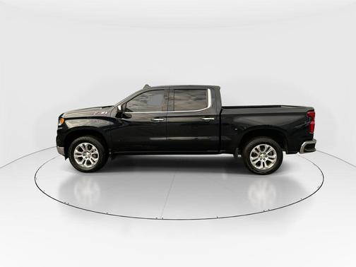 Dark Ash Metallic 2022 Chevrolet Silverado 1500 LTZ