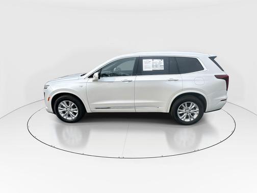 2023 Cadillac XT6 Luxury FWD