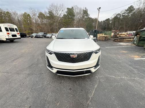 2023 Cadillac XT6 Luxury FWD