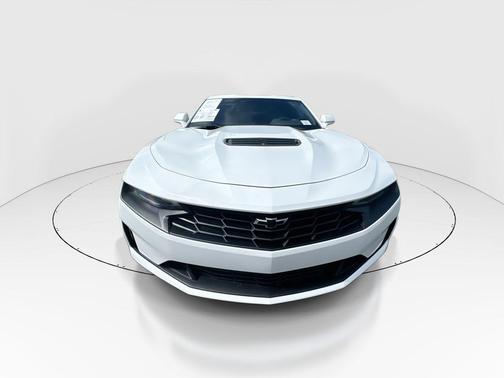 2022 Chevrolet Camaro RWD Coupe LT1