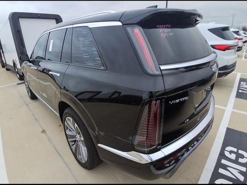Stellar Black Metallic 2026 Cadillac VISTIQ Luxury