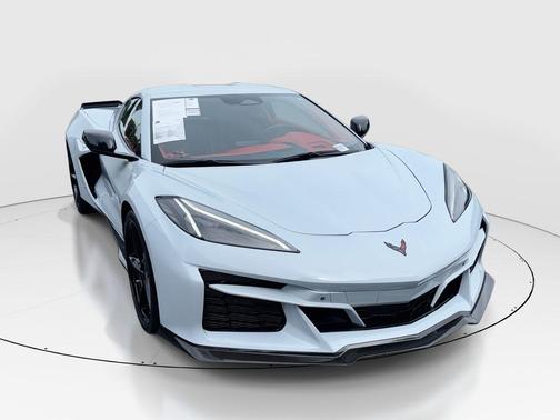 Ceramic Matrix Gray Metallic 2024 Chevrolet Corvette E-Ray RWD Coupe 3LZ