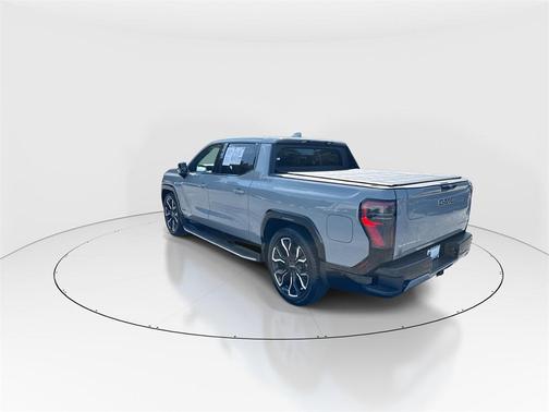 2024 GMC Sierra EV Denali Edition 1