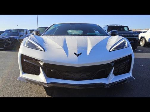 Arctic White 2024 Chevrolet Corvette Z06