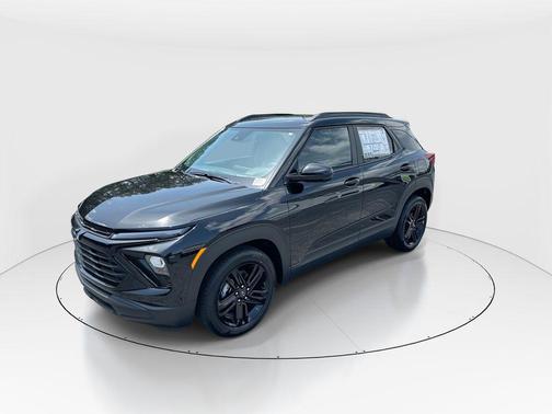 Mosaic Black Metallic 2026 Chevrolet Trailblazer LT