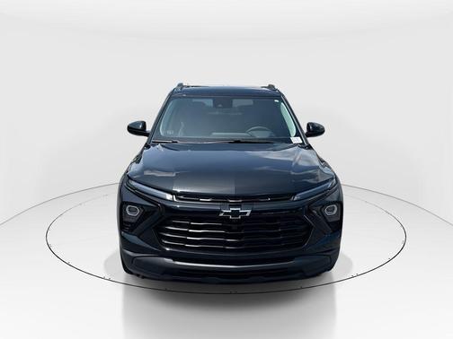Mosaic Black Metallic 2026 Chevrolet Trailblazer LT