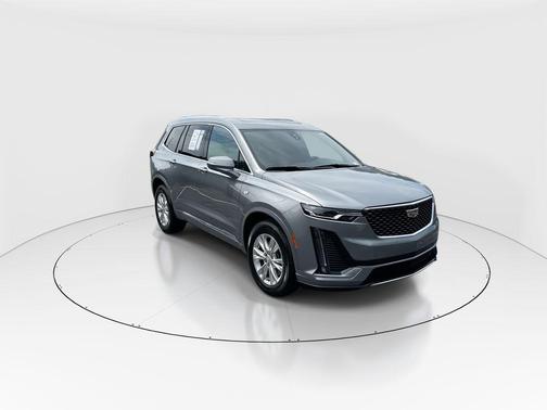 Argent Silver Metallic 2024 Cadillac XT6 Luxury FWD
