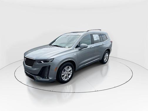 Argent Silver Metallic 2024 Cadillac XT6 Luxury FWD