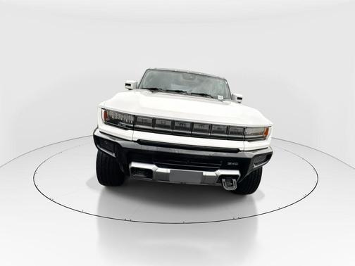 Interstellar White 2024 GMC HUMMER EV SUV 3X
