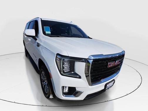 Summit White 2024 GMC Yukon XL SLE