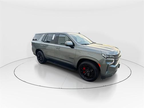 2023 Chevrolet Tahoe 4WD RST