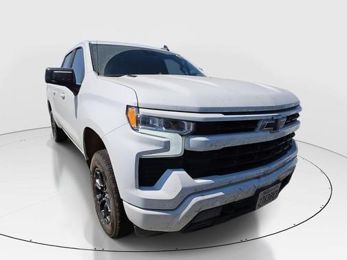 Summit White 2023 Chevrolet Silverado 1500 RST